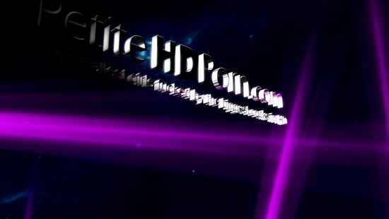 Пальцами довёл фитоняшку до сквирта и посадил на длинный член