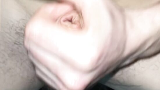 Кончаю на себя.  Сперма на тело