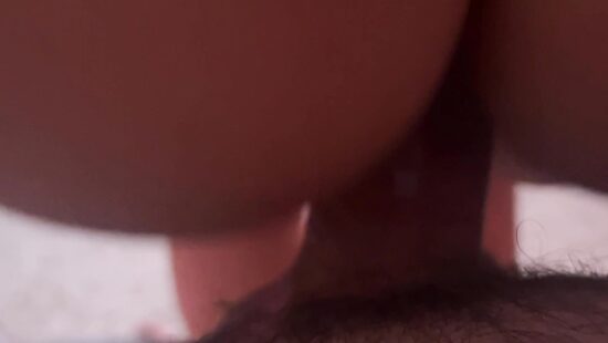 С пробкой в моей попке