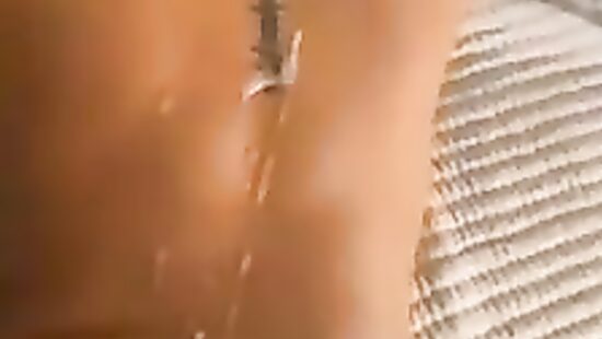 Золил сучке спинку . Даа, смачно ????