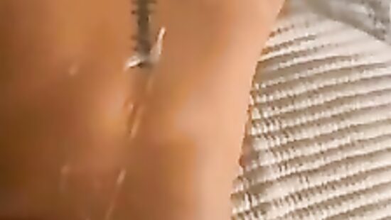 Золил сучке спинку . Даа, смачно ????