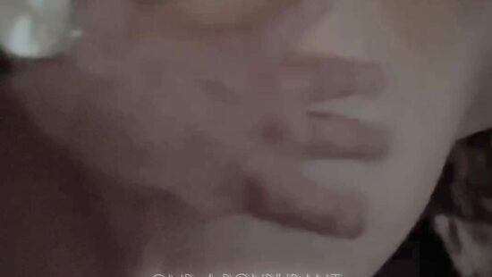 Трахнул студентку дома