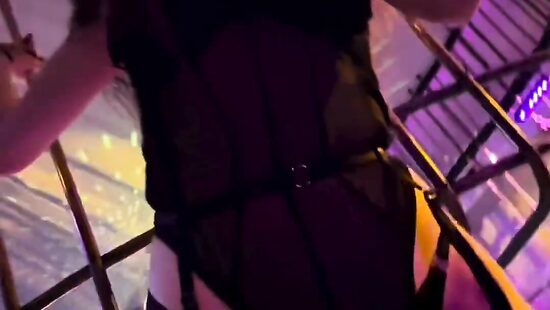 Как вам моя подружка??