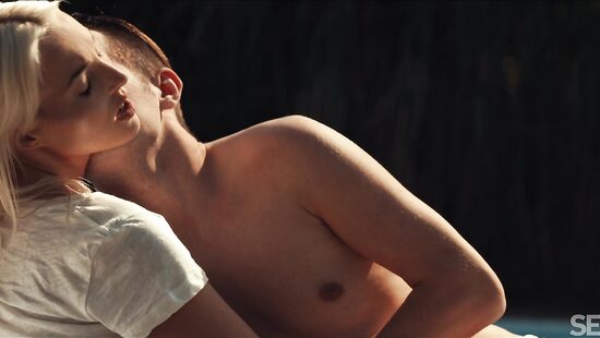 По тонкому льду