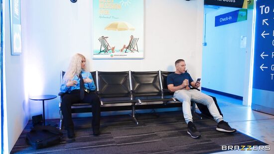 Согласно правилам аэропорта