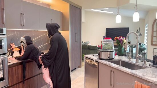 Не бояться секса среди белого дня