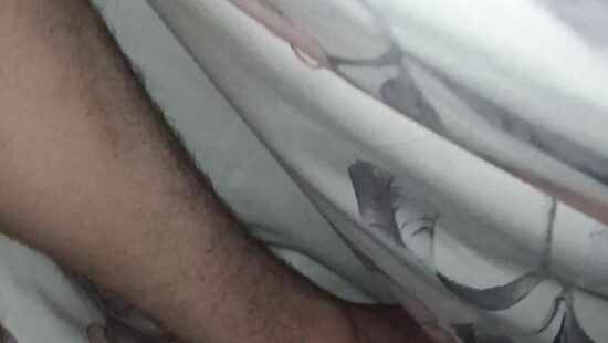 Порой то днём иль ночью, проснешься а младший брат говорит возьми меня в руку и найди