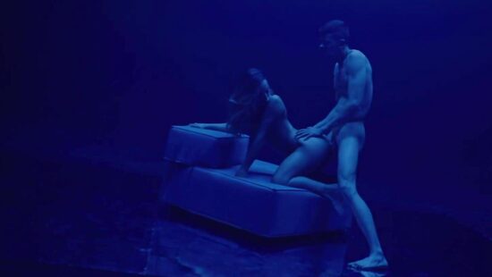 Достоинства попы