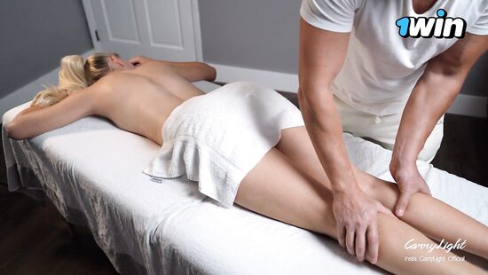 Массажист точно знает, что делает