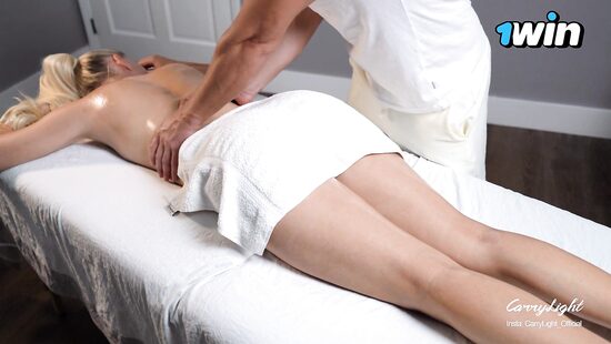 Массажист точно знает, что делает