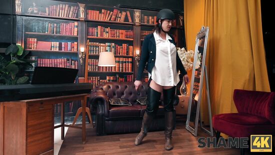 Никакого бесстыдства, только покорность