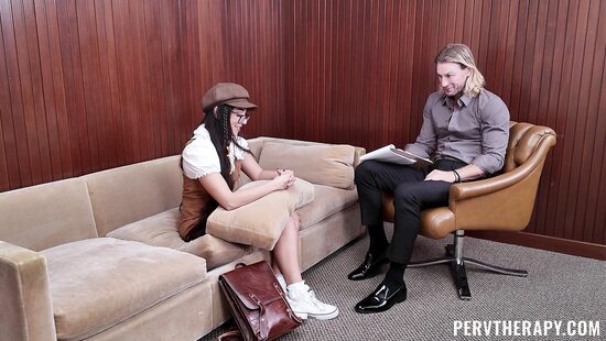 Говори в кожаный микрофон