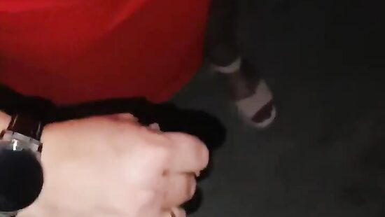 Отсосала подписчику в подъезде