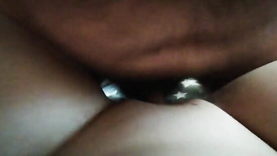 Кончает на животик с классными стонами девушки