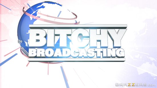 Телеведущие лесбиянки в прямом эфире красиво потёрлись кисками