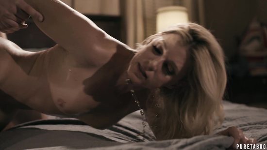 Заехала навестить не родного сына и дала красавчику раком