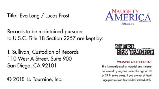 Перед переводом в женский колледж училка в последний раз дала студенту