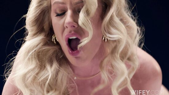 Виктория и Лео: Жена по подписке