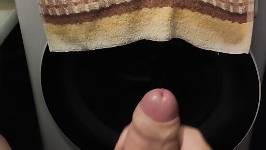 Стоит колом:)