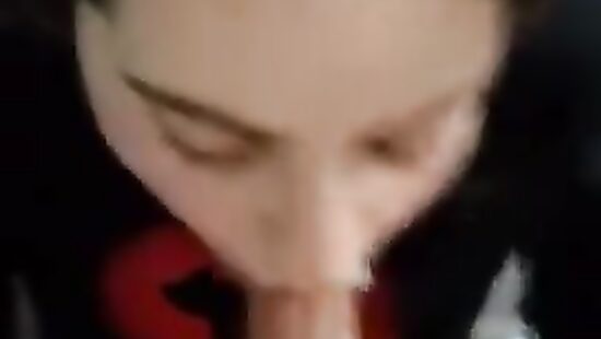 Шикарный отсос от подруги 2.