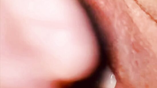 С малышкой на расстоянии