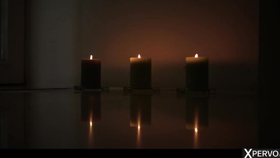 Альпийский шпион с членом вместо парашюта