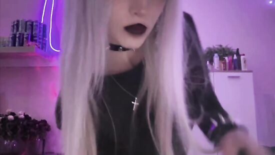 Кто-нибудь трахните меня в наручниках