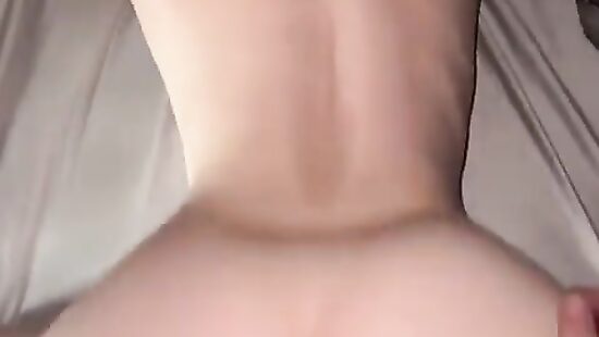 Мои развлечения с одной сексапильной малышкой!