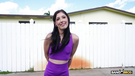 На грани треснувшей киски