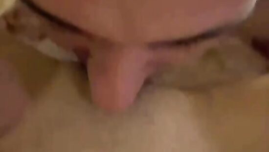 Вылизывать