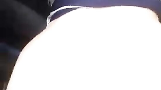 Трахнул одну милфетку в машине