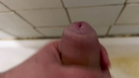 Кому слить в ротик?