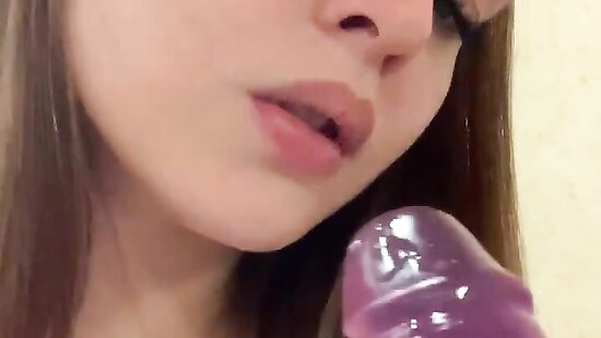 Тренировочка минета)))