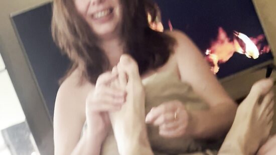 Соблазняет