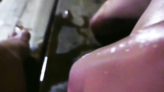 Ласкание киски в бане