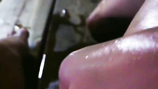 Ласкание киски в бане